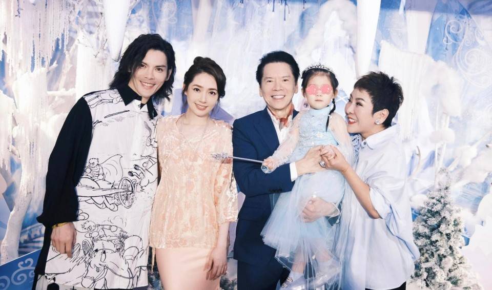 向太不想要男丁，两句话透露婆媳关系，原来郭碧婷拿捏向太有绝招