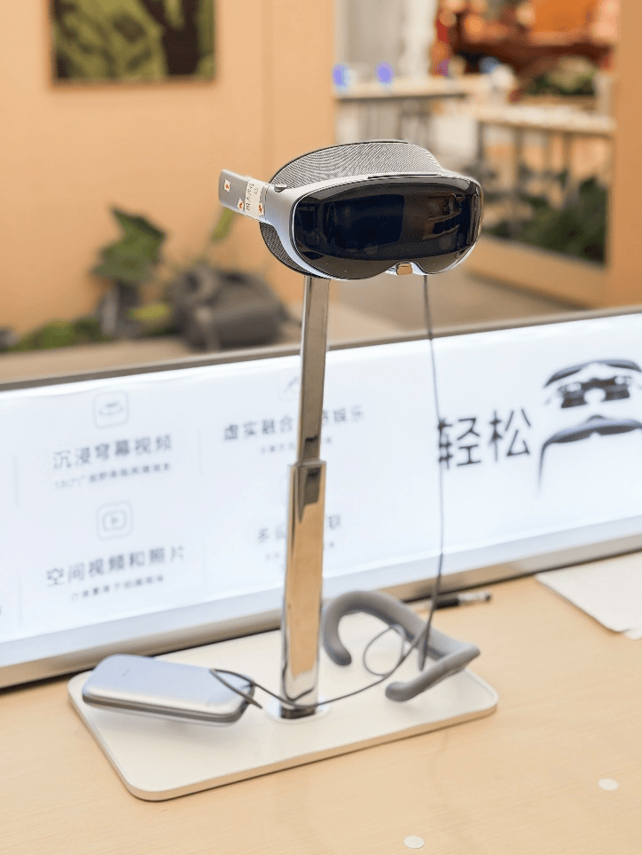 苹果“平替”这条路，在MR头显上可能走不通