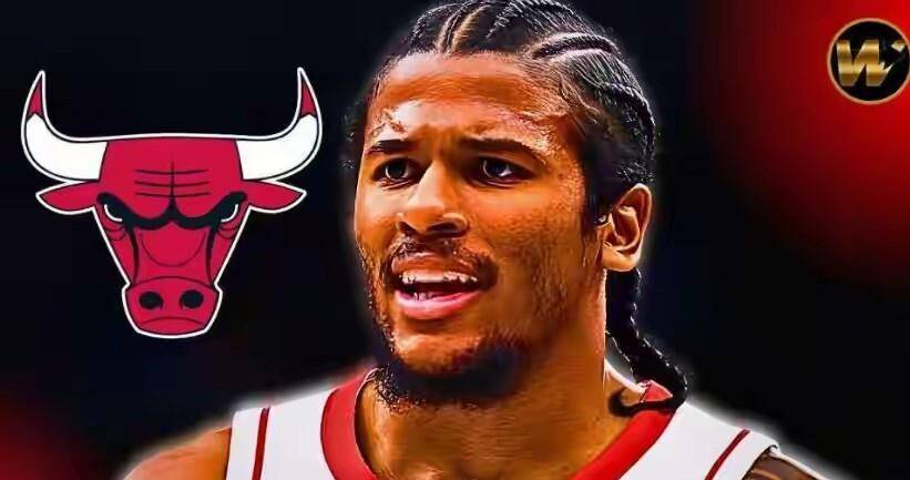 NBA球星街头退缩瞬间！岁女友凶猛格林不敢还手爱情事业双困局