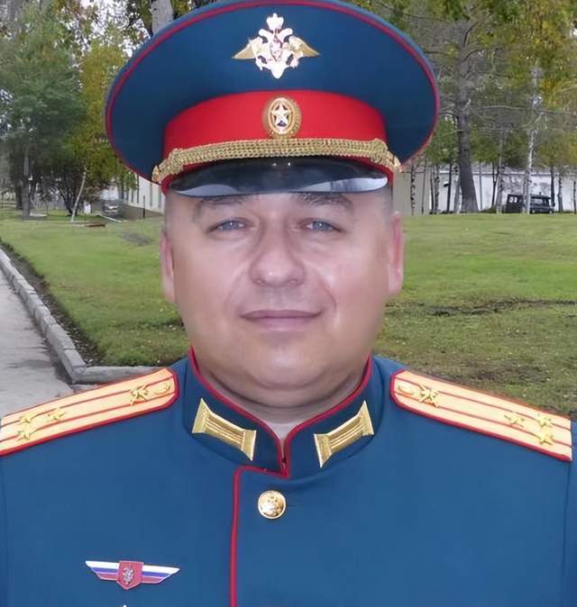 谁能想到，乌军上校变成俄集团军司令，率领大军围攻库皮扬斯克