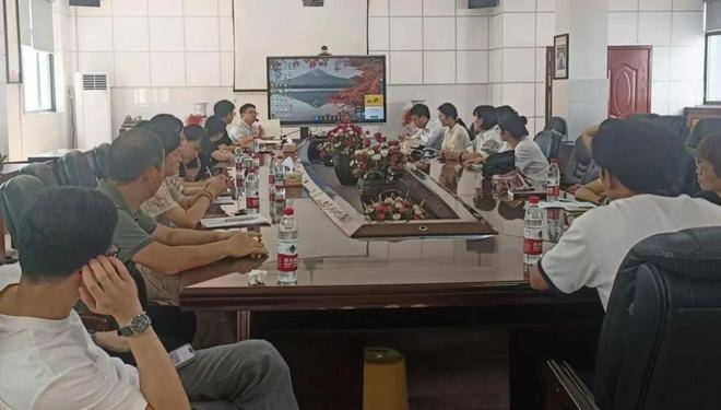 常德市第二中学召开高中选修课程工作部署会议