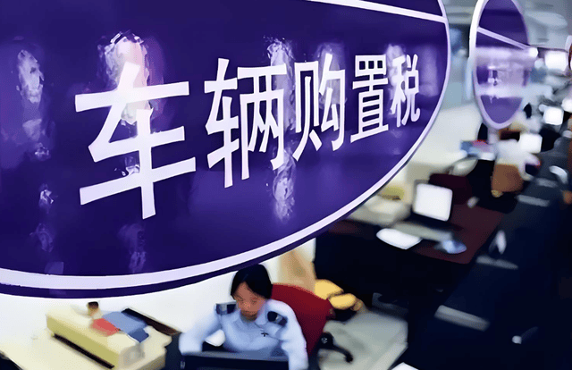 原创             电车最后的疯狂，燃油车是打不死小强，明年的变化让电车恐惧