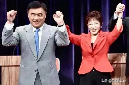 原创             洪秀柱为何弃郑丽文投郝龙斌？名嘴邱毅一句话点破真相