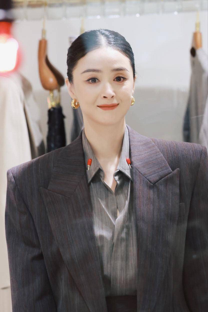 孙俪被曝拒演《红楼梦》王熙凤，蒋欣热依扎朱珠3选1，宅斗线出彩
