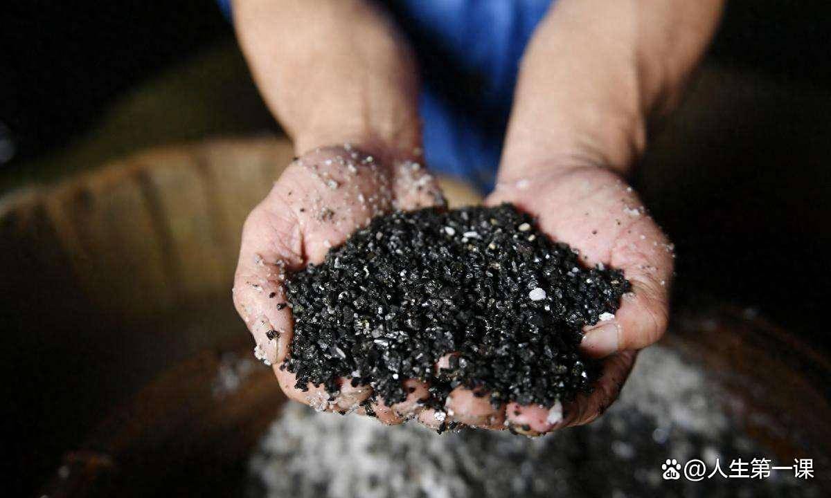 原创             中美技术竞赛升级！稀土与芯片战略拐点揭示未来产业方向之争