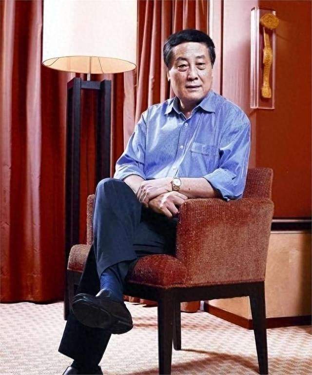 突发！曝宗馥莉已辞职，知情者曝原因，娃哈哈回应，网友热议