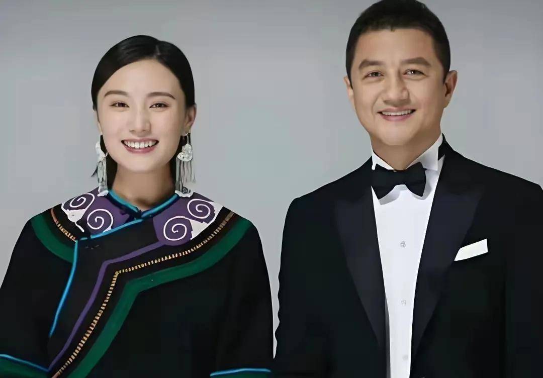 著名主持人曝李亚鹏离婚原因，债务不是主因，存在无法调和的问题