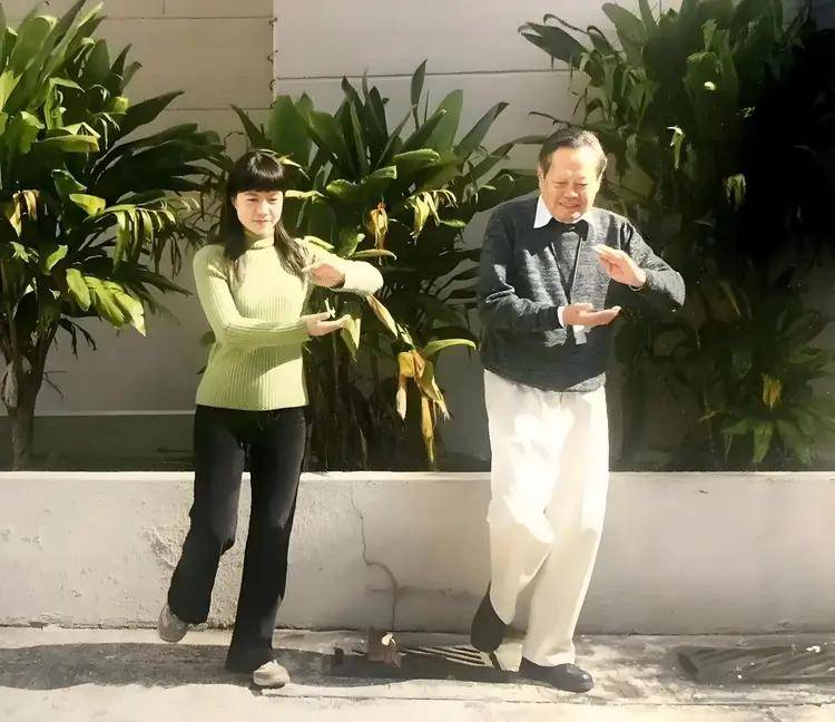 原创             杨振宁长子杨光诺：感谢继母翁帆，这些年她是全家最温暖的依靠
