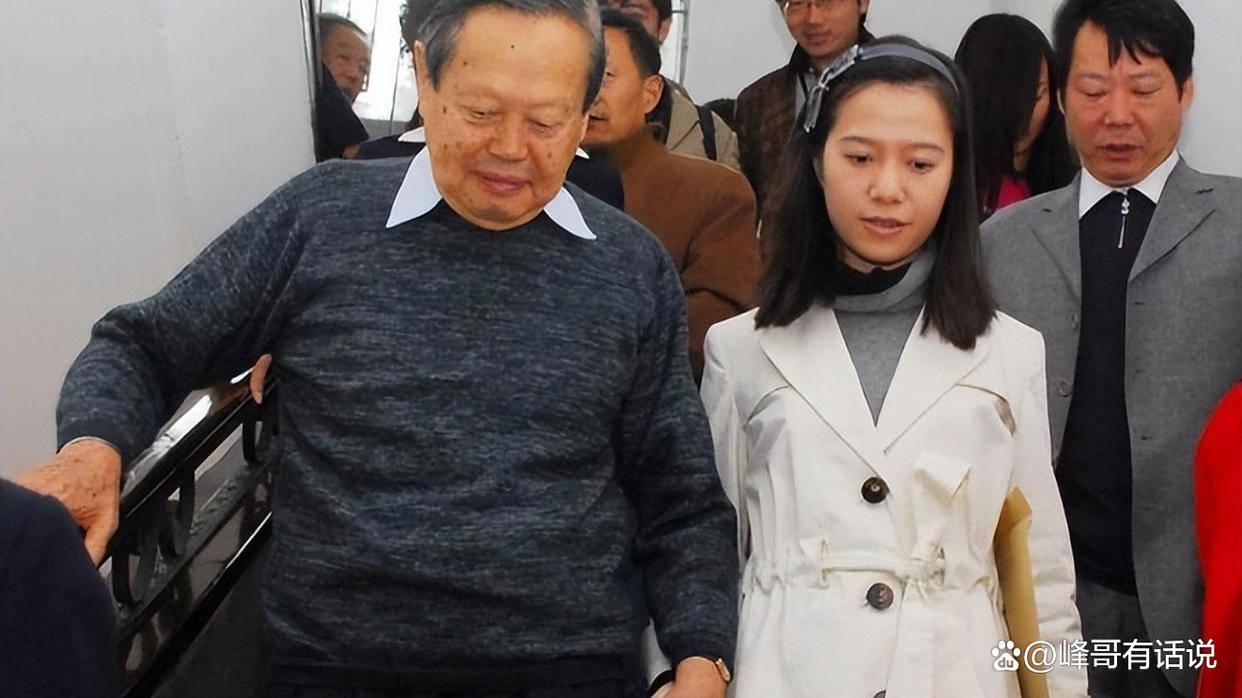 原创             杨振宁遗产分配曝光，子女一致支持，翁帆得到应有尊重