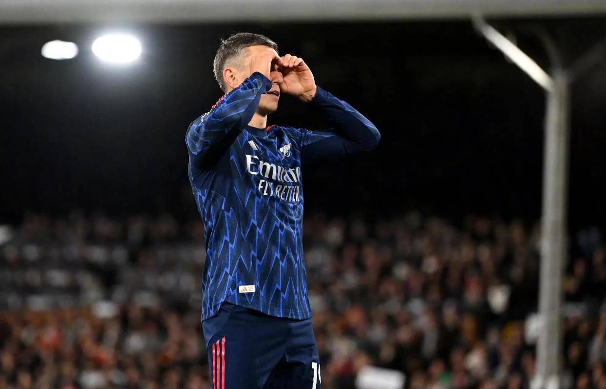 枪手1-0大胜利物浦1-2不敌曼联维拉2-1逆转热刺英超积分榜揭晓英超联赛免费高清直播+实时赛程+积分预测（2025赛季全覆盖）