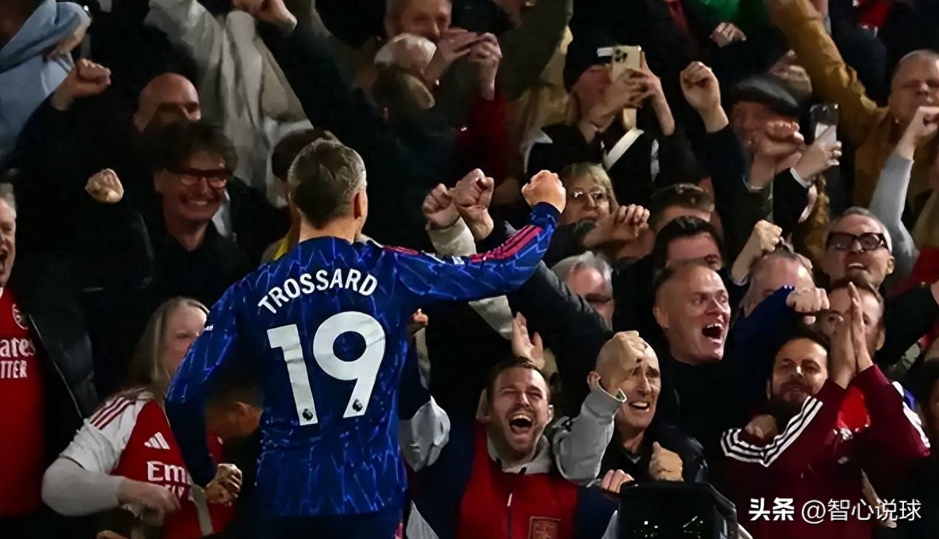 英超积分榜：阿森纳19分领跑！英格兰足球超级联赛利物浦3连败退居第3！狼队垫底！