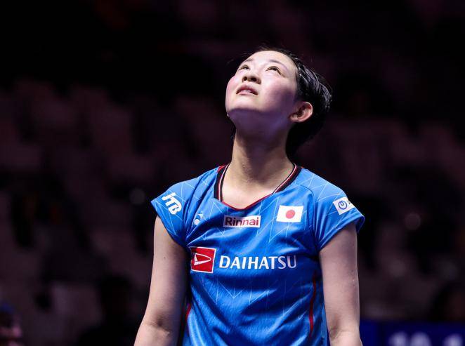 原创             单局21-7吊打世界第8！韩悦2-1日本二单，半决赛国羽围剿安洗莹