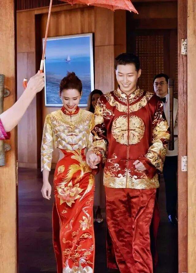 何超莲窦骁回应“婚变门”,有多少男明星栽在攀附豪门路上…