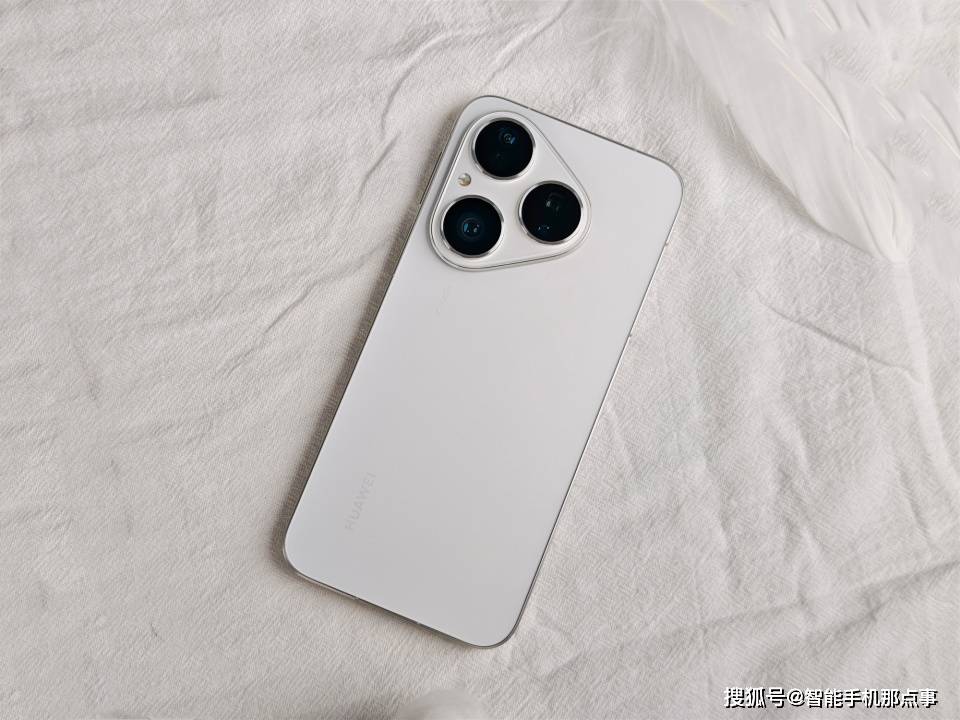 原创             华为Mate80:前置有惊喜!华为Pura90:已在测2亿像素主摄长焦!