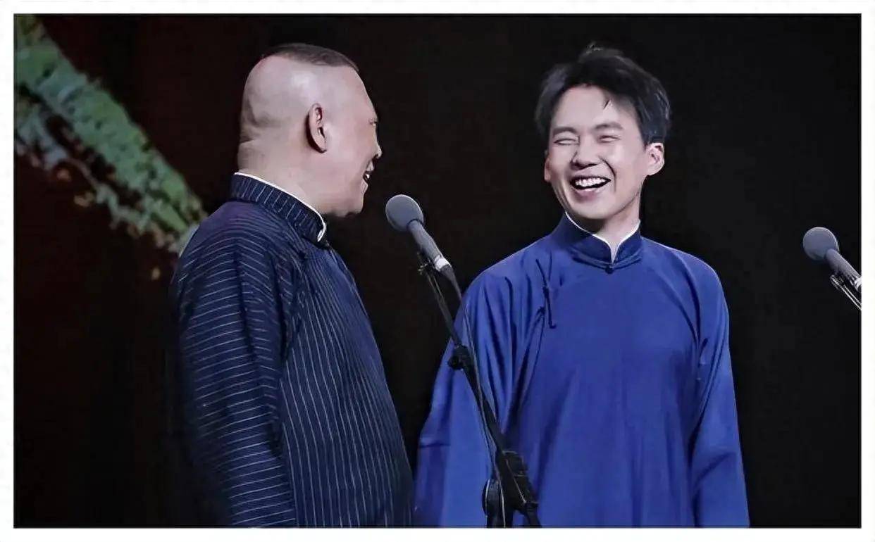 郭麒麟从德云社离开后,与亲妈一起生活,世上还是只有妈妈好