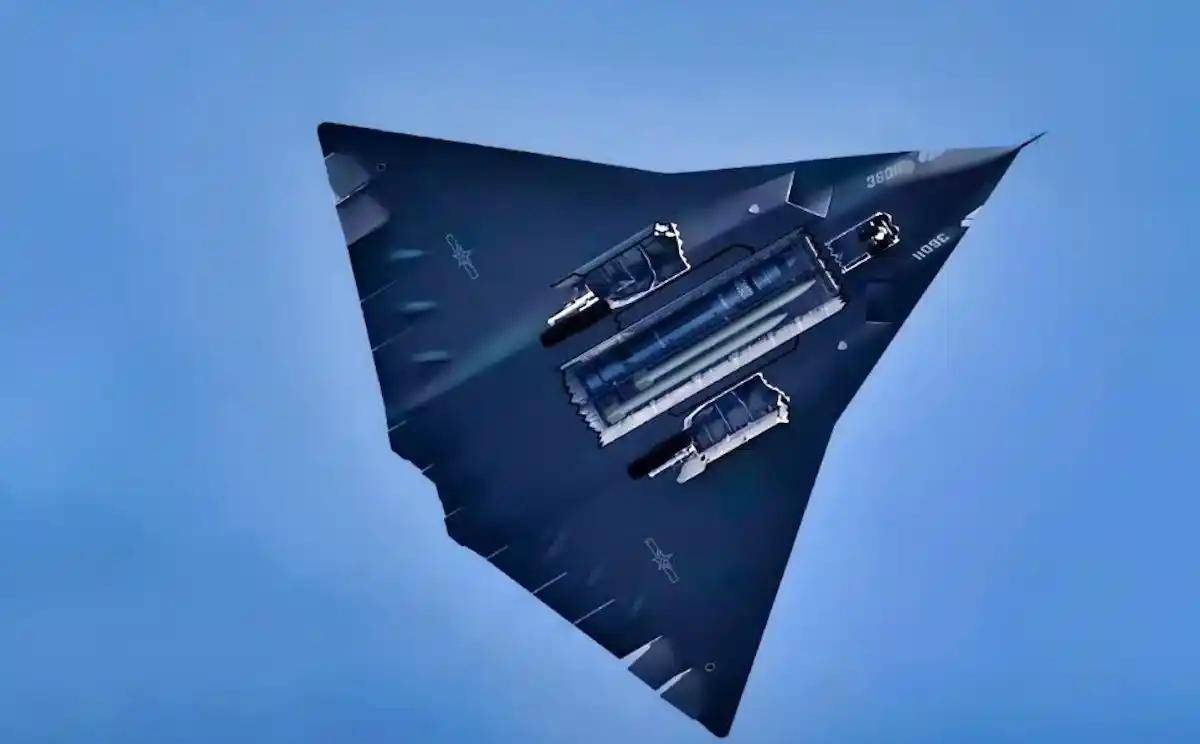 成飞歼-36二号机外形大变，正式把“轰炸机定位论”扔进太平洋