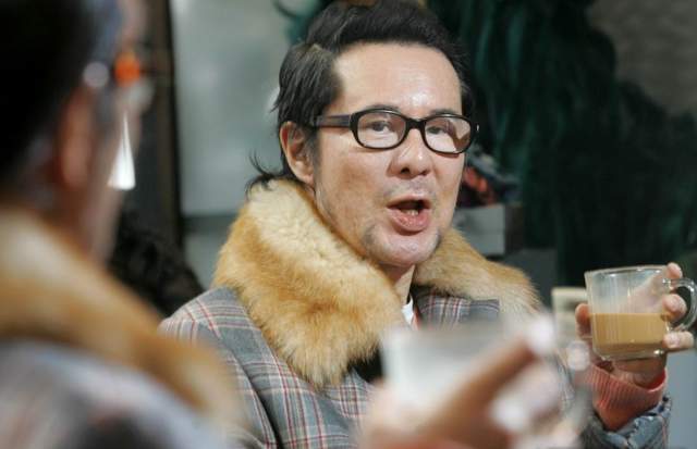 曝甘国亮疑患失智症,曾与郑裕玲同居10年,因女方拒绝性行为分手