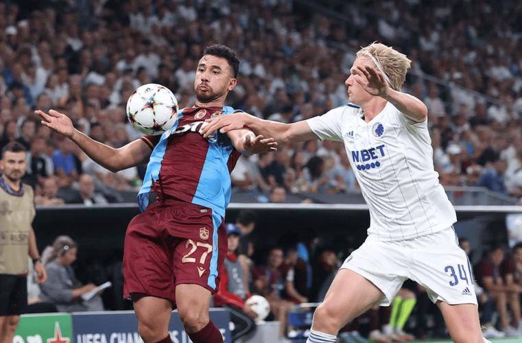 英超联赛免费高清直播+实时赛程+积分预测（2025赛季全覆盖）伤病潮与早场试炼：热刺 VS 哥本哈根欧冠生死战全景前瞻与比分预测