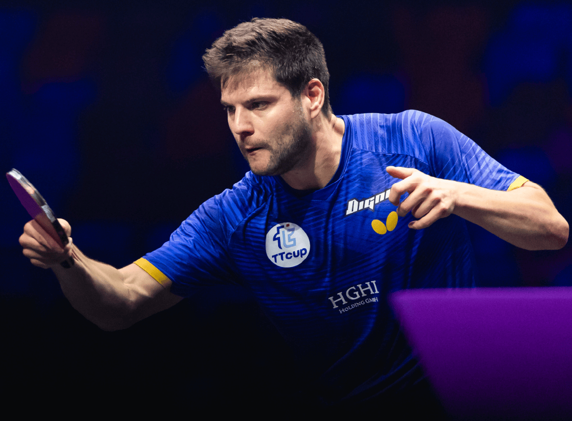 原创 张本智和崩溃!苦战4局不敌37岁老将,父亲现场观战、表情凝重