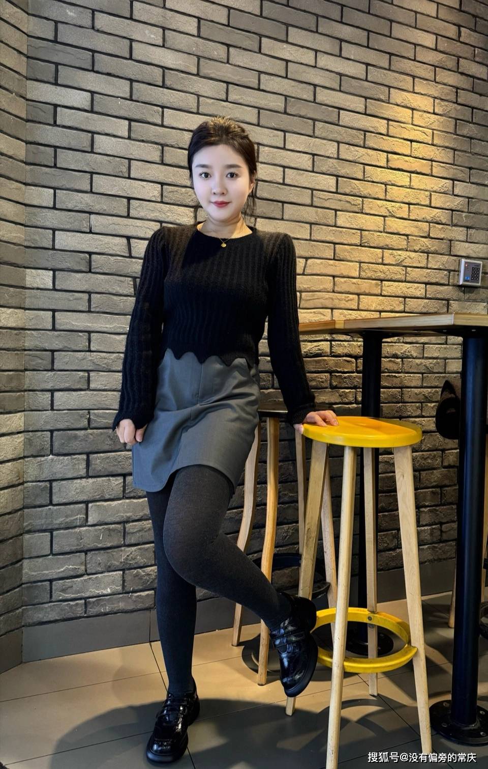 真不能怪祖雄兵副院长!就曾琦这颜值、这学识,谁又能抵挡得住?