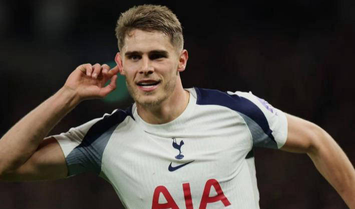 英超第11轮赛程：热刺迎战曼联枪手对阵桑德兰蓝军迎战狼队英超联赛免费高清直播+实时赛程+积分预测（2025赛季全覆盖）