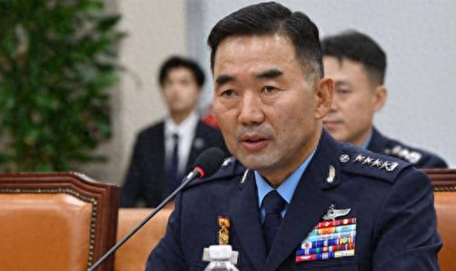 李在明对韩高层大清洗？韩军最高指挥机构全面换人，尹锡悦的将领，一个都不留下！