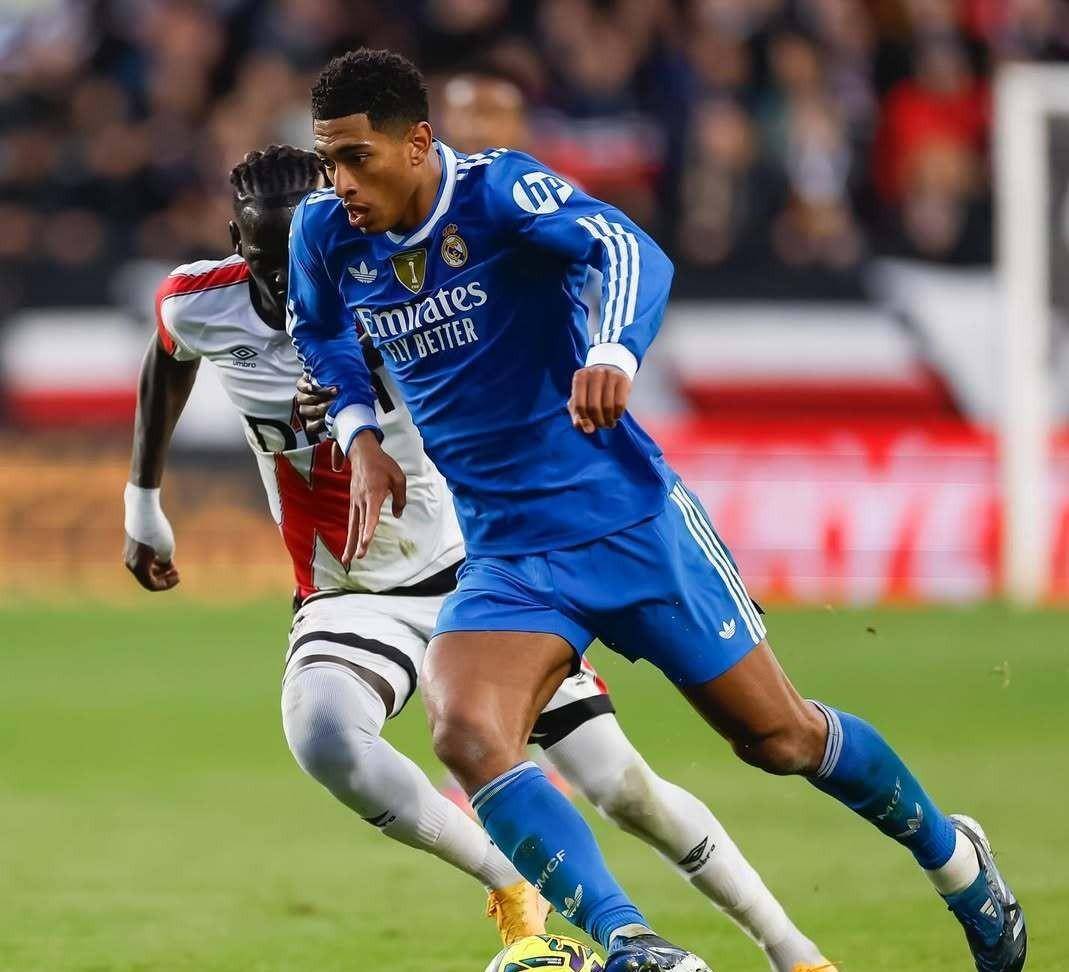 随着巴萨4-2告捷落后榜首3分皇西甲联赛免费高清直播＋实时赛程积分榜＋竞彩预测全覆盖（2025赛季）马丢分！西甲最新积分榜如下