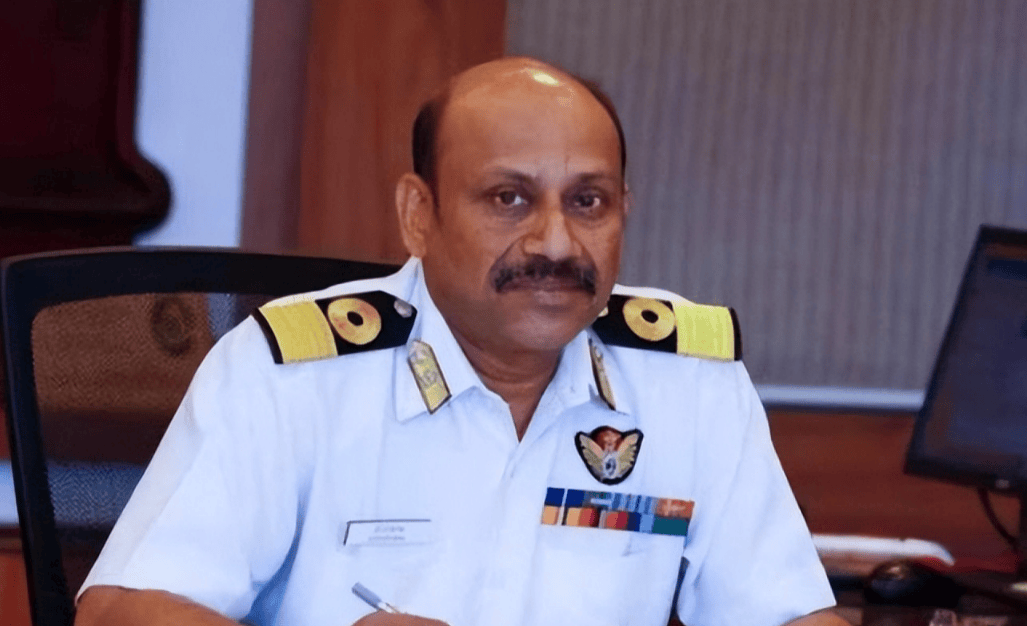 中国还在全力追赶印度?印军将领评价中国航母,现在还落后印度10年