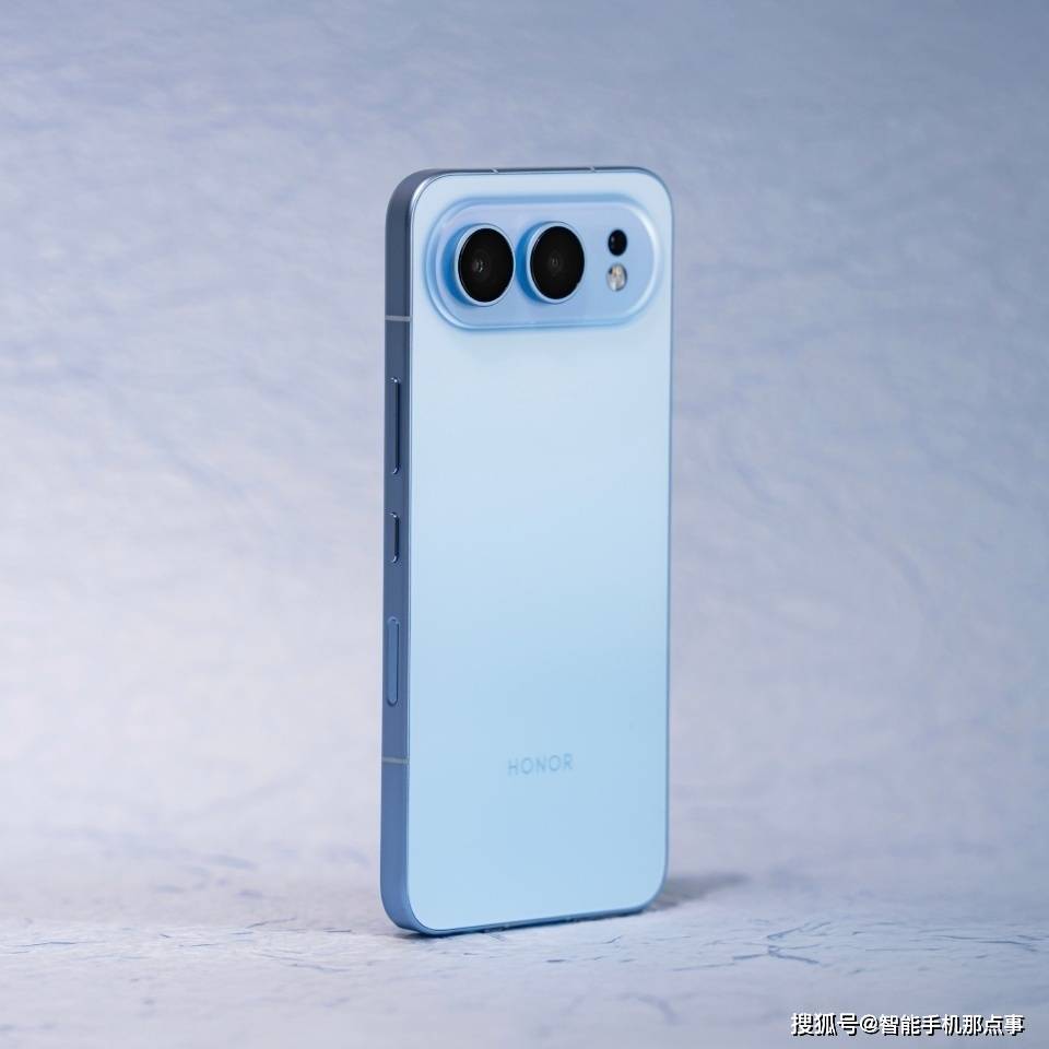 原创             荣耀500系列突然官宣：拍照按键+双版本，或在11月24日发布
