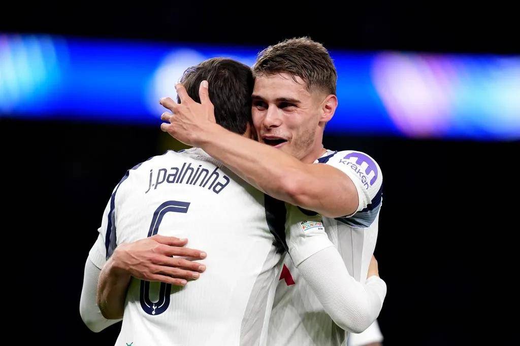 米兰体育- 米兰体育官方网站 世界杯官方指定投注平台梅西：考虑回巴塞罗那！曼联目标要12亿！利物浦锁定范迪克替身