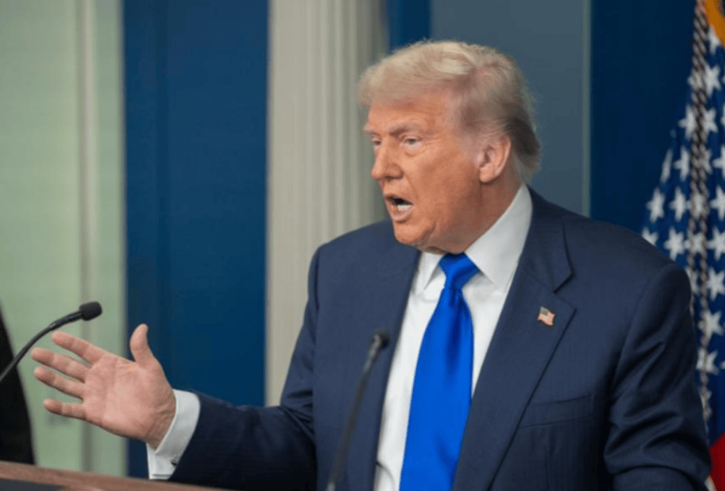 俄罗斯被耍了?特朗普态度180度大转弯,俄军敢死队攻入乌克兰最后防线之一!