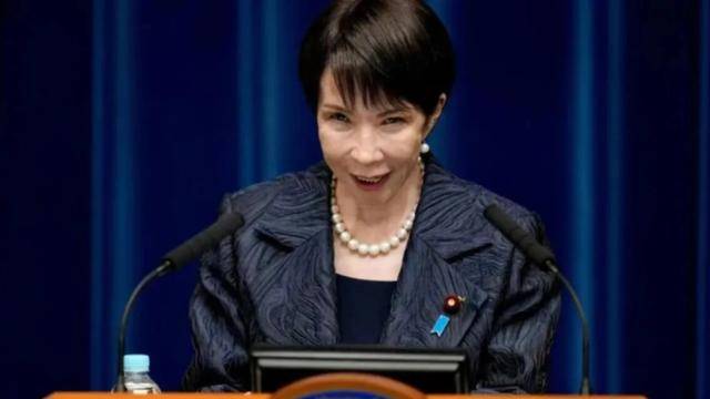 台海附近，日本自卫队部署重兵！解放军8字警告，要斩断黑手了？