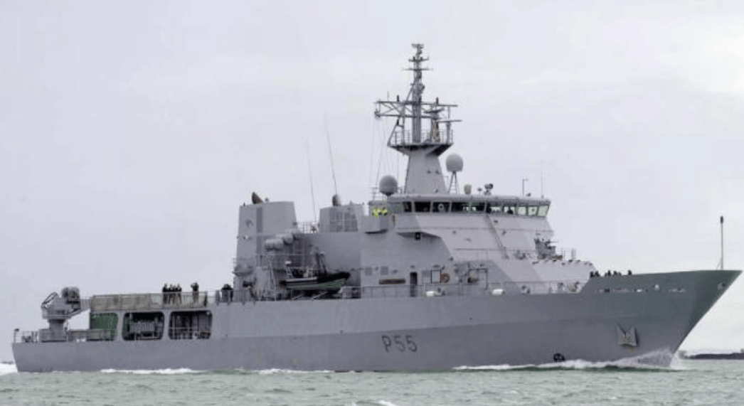 新西兰舰艇窜航台海，我国防部严正警告：绝不会容忍兴风作浪之徒！