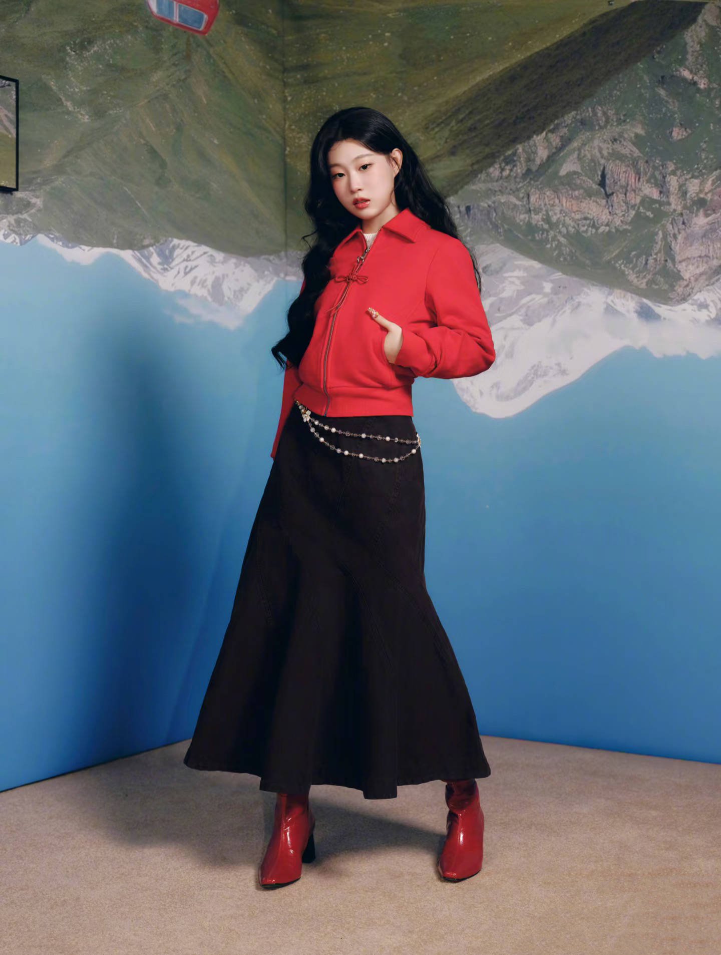 19岁沈佳润再登封面，“最丑星二代”穿上丑衣服，意外讨喜又好看