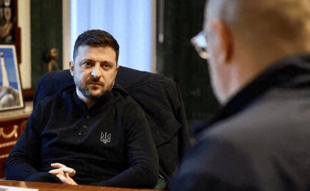 泽连斯基已经决定辞职？10天内“和平计划”或将签署，中方早已把话说透