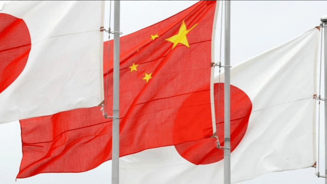 中日战机正面交锋，日方连夜召开紧急会议，更糟糕的事还在后面!