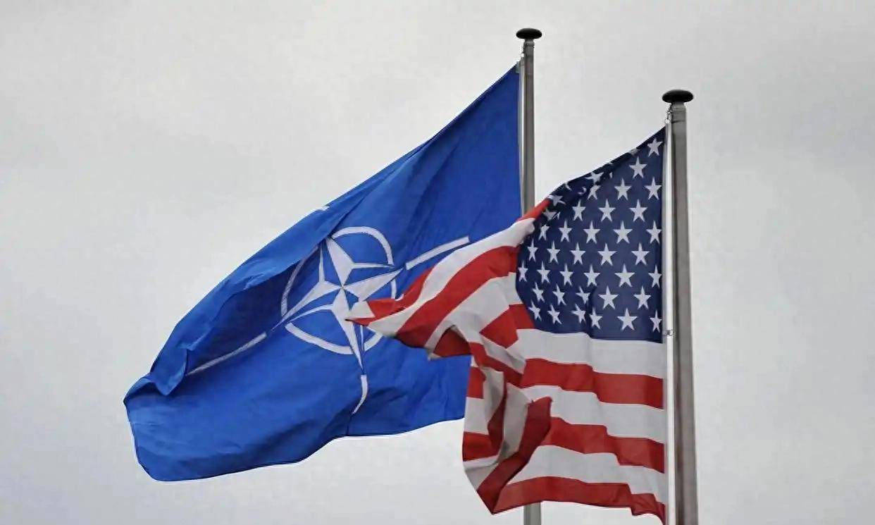 美国收缩，北约要散伙？英国抱新大腿：中国将是超级强国