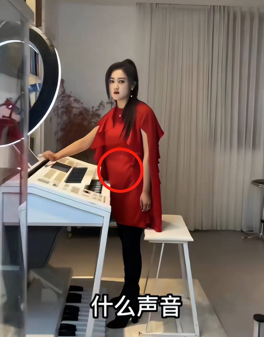 考古|玖月奇迹被曝已复婚,王小玮疑似怀孕小腹隆起,为何两人至今不同台演出?