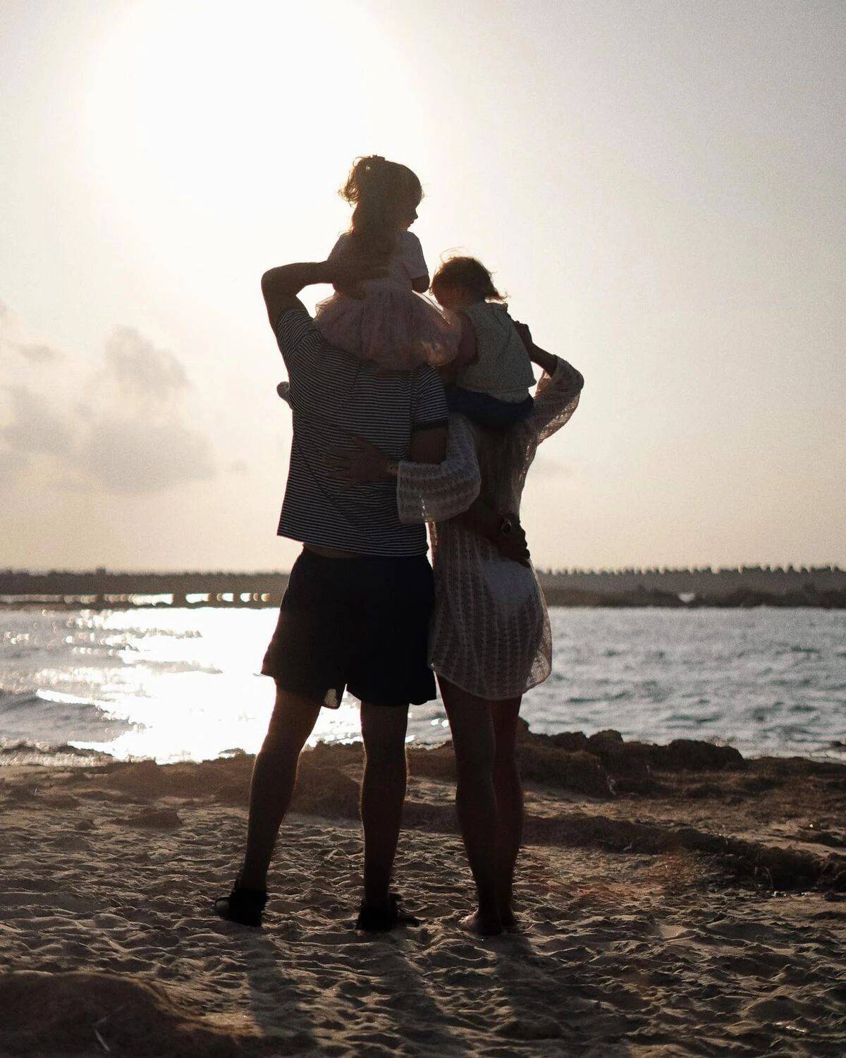 选美女士遭丈夫摧残子宫被割遗体放入搅拌机打成泥