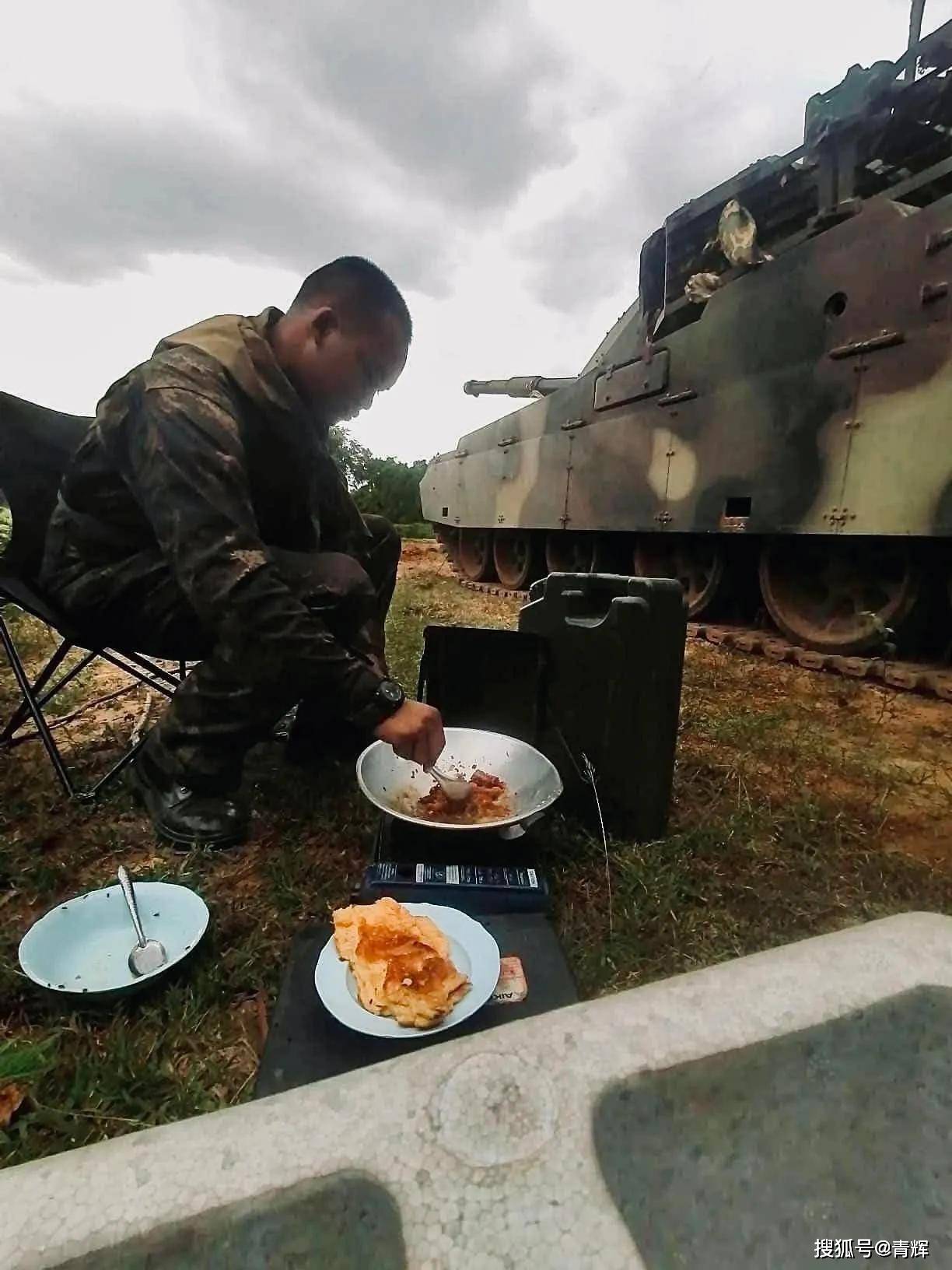 太狠了!中式坦克首次战损,炮管不翼而飞!泰军:单台打了200发