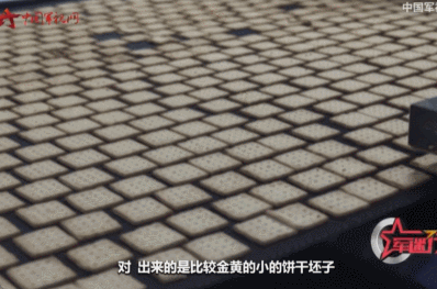 机枪单挑F16?泰国“义和团”VS柬埔寨“军户”,小国打仗太离谱