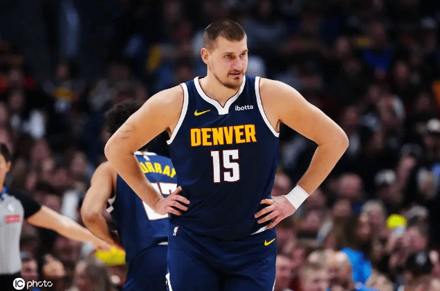 约基奇加冕中锋助攻王 他重塑了小球时代内线法则