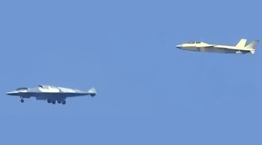 网传歼-36双飞试验，重点测试哪些项目？部队列装加快脚步