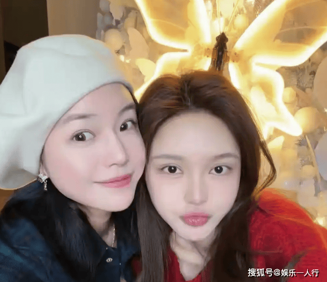 陈妍希万万没想到，她和陈晓仅9岁的儿子，就开始为她争光了，离婚后状态回春胜过前夫陈晓