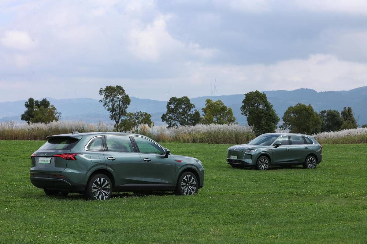 zoty中欧红旗HS6 PHEV上市六大核心优势打造幸福出行