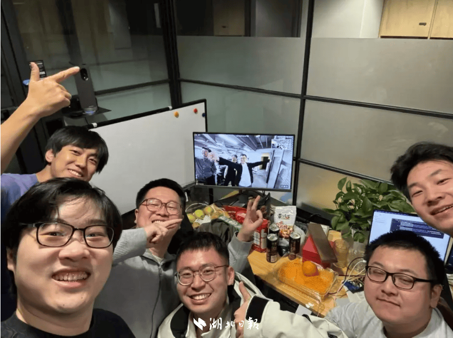 Meta以数十亿美元收购Manus，肖弘将出任Meta副总裁