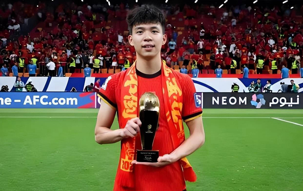 王钰栋父亲新任奉化队主教练招募韦世豪与王大雷助阵联赛无根据世界杯直播在线观看——高清足球直播平台推荐