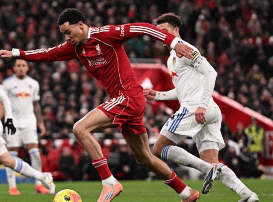 英超昨夜疯了！4场全平局3场0-0奇观三大豪门英超联赛免费高清直播+实时赛程+积分预测（2025赛季全覆盖）集体掉链子争冠彻底乱了