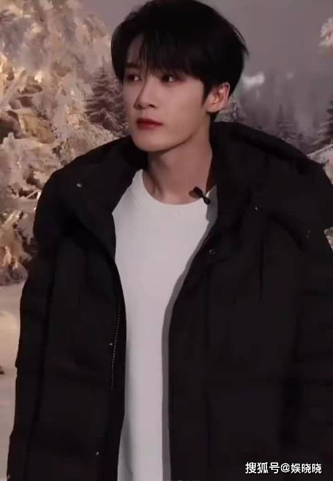 檀健次与刘一诺承认恋情过往:好聚好散显体面