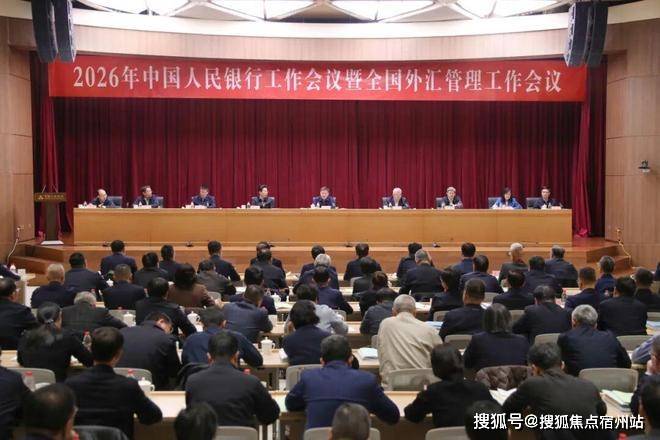 电线楼盘百科→楼盘网站→测评→中心电话→来电预约看房绿城黄浦ONE售楼处电话→绿城黄浦ONE售楼中心前台(图13)